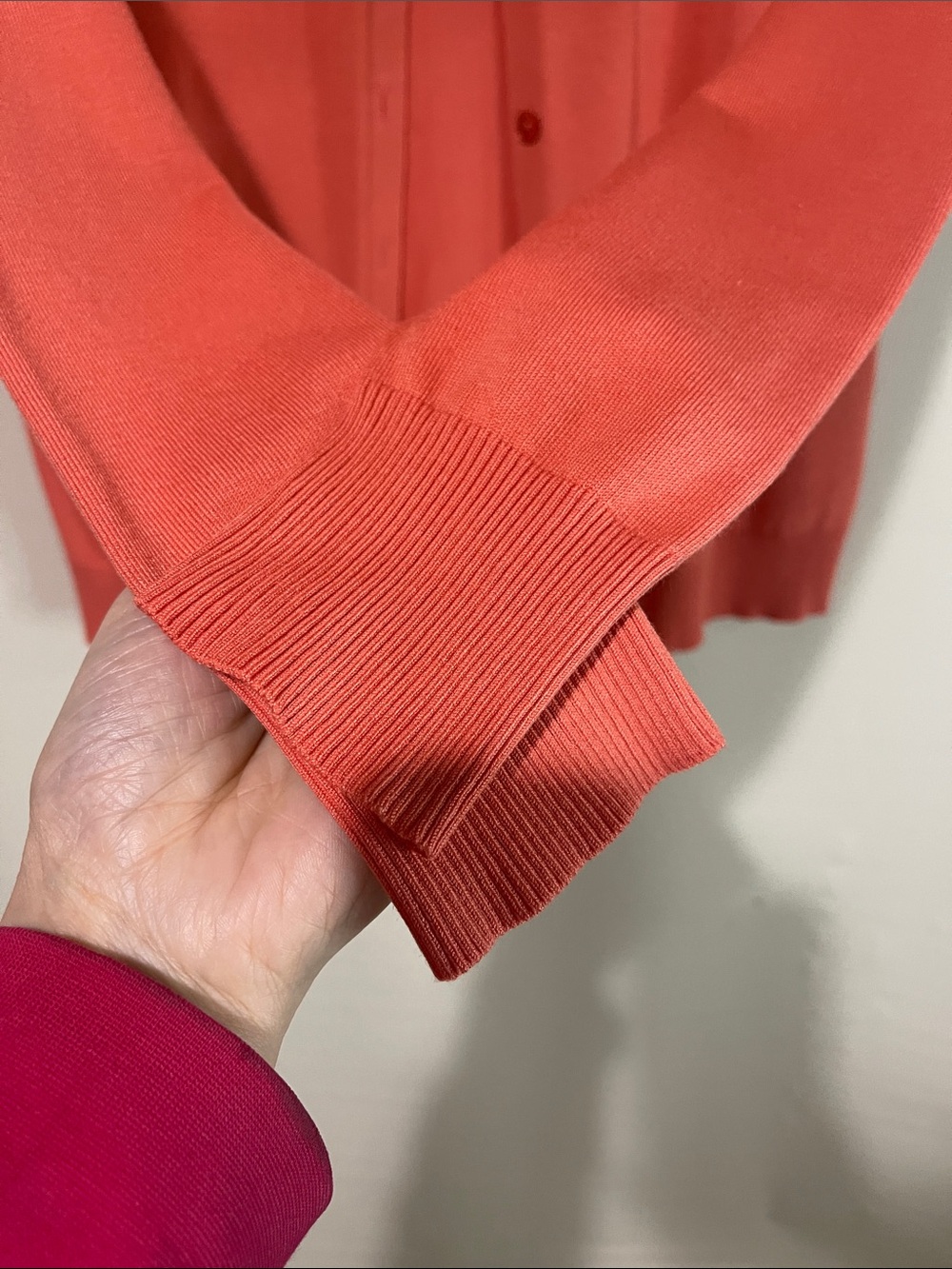 August Silk, Silk Blend Coral Button-Front Crewneck Sweater Cardigan SZ Medium - Picture 6 of 9